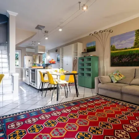 Casamare, Casa Sulla Nelle Marche *